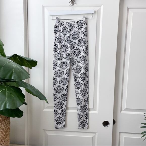 Damask Wallpaper Print Semi Sheer Leggings XS - Picture 5 of 6